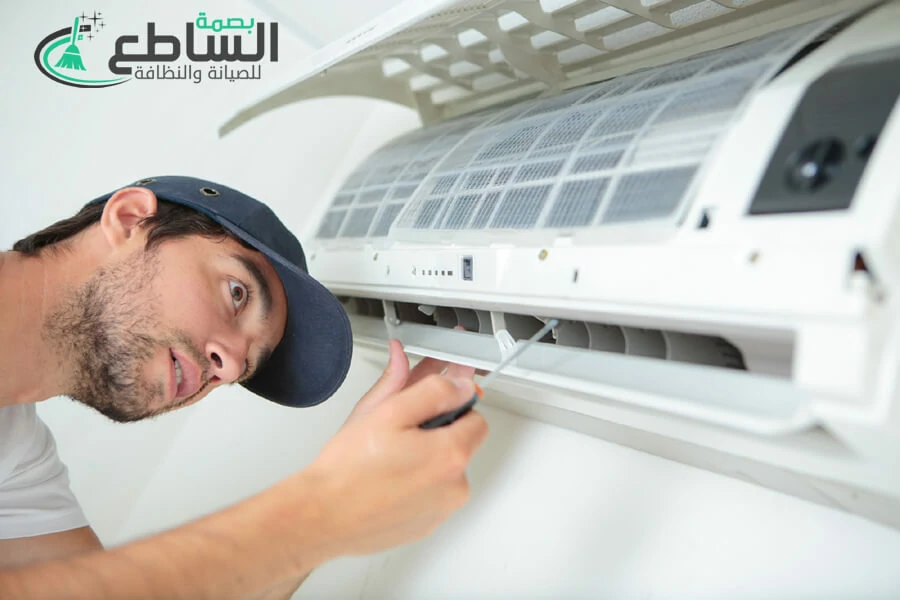 فك وتركيب مكيفات